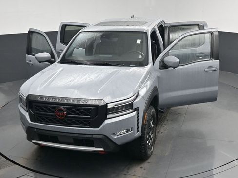 Used 2024 Nissan Frontier PRO-4X w/ Pro Premium Package image 53