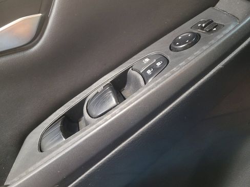 Used 2021 Nissan Sentra SV FWD image 27