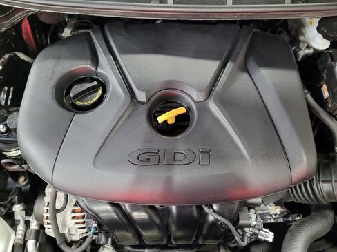 Used 2017 Kia Forte LX FWD image 30