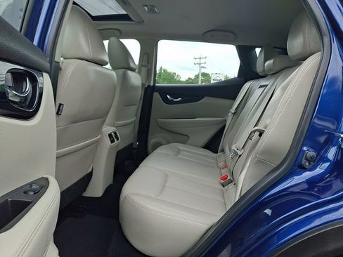 Used 2019 Nissan Rogue Sport SL w/ Premium Package AWD/4WD image 11