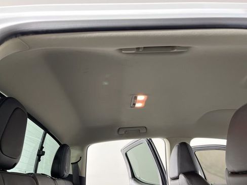 Used 2022 Chevrolet Colorado Z71 image 47