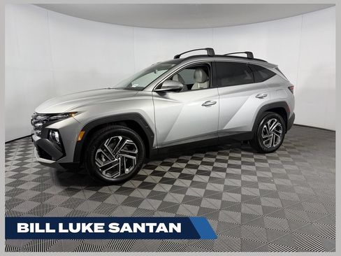 Used 2025 Hyundai Tucson Limited AWD/4WD image 1
