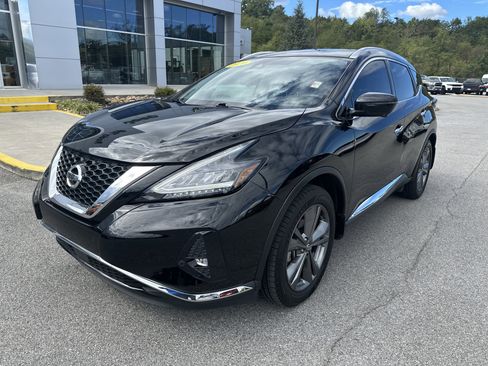 Used 2020 Nissan Murano Platinum image 2