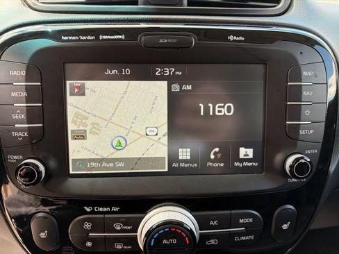 Used 2019 Kia Soul ! w/ Technology Package FWD image 3