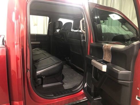 Used 2019 Ford F350 Lariat w/ Camper Package image 12