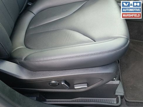 Used 2023 Lincoln Nautilus Reserve AWD/4WD image 25