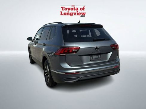 Used 2024 Volkswagen Tiguan S image 3