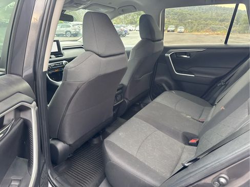 Used 2024 Toyota RAV4 XLE AWD/4WD image 10