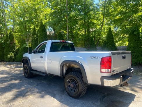 Used 2013 GMC Sierra 2500 W/T w/ Snow Plow Prep Package AWD/4WD image 3