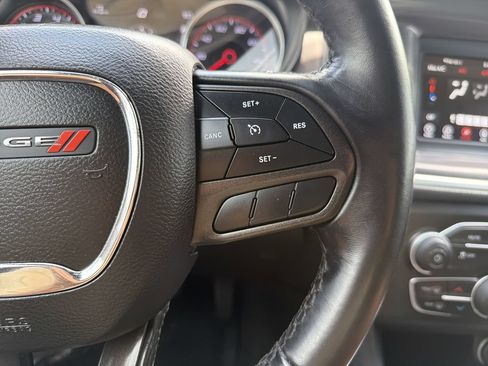 Used 2021 Dodge Charger SXT RWD image 26