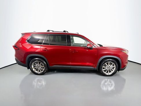 Certified 2024 Toyota Grand Highlander AWD image 8