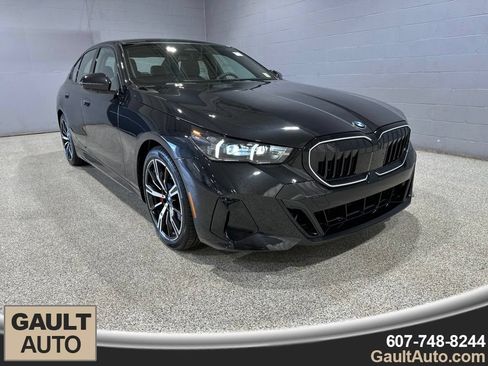 New 2027 BMW 540i xDrive w/ Executive Package AWD/4WD image 1
