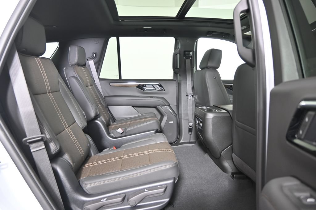 New 2026 Chevrolet Tahoe High Country w/ Sun And Tow Package AWD/4WD image 15
