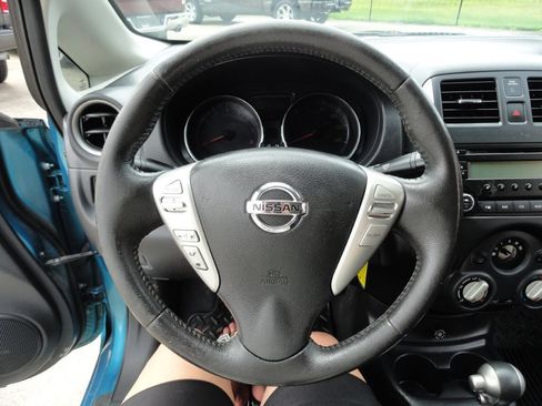 Used 2014 Nissan Versa Note SV w/ Interior Illumination Package FWD image 14