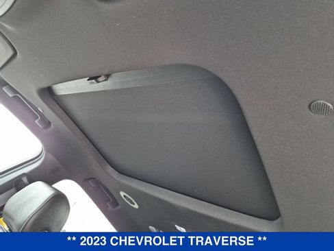 Used 2023 Chevrolet Traverse LT w/ LT Premium Package AWD/4WD image 16