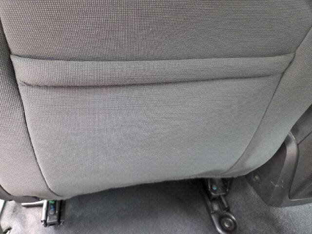 Used 2014 Ford Focus SE FWD image 39