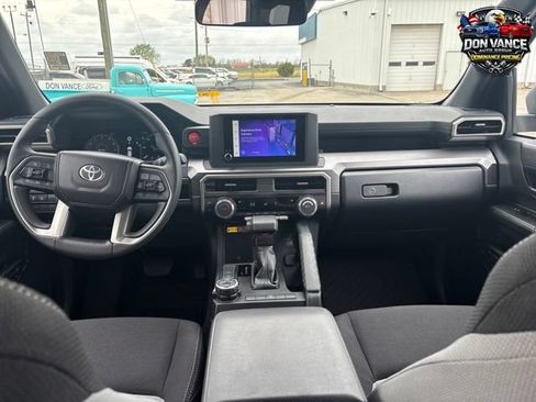 Used 2025 Toyota 4Runner TRD Off-Road AWD/4WD image 11