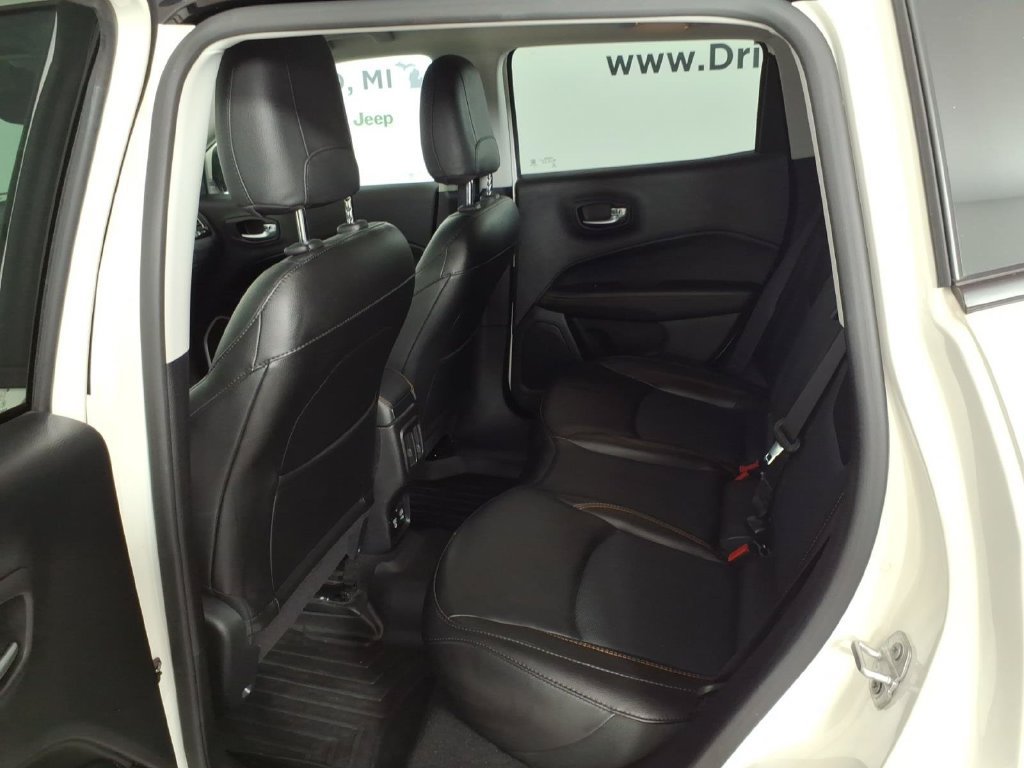 Used 2020 Jeep Compass Limited AWD/4WD image 9