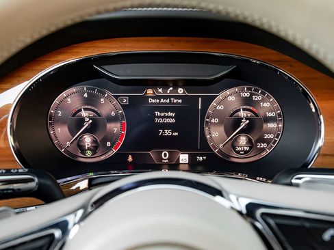 Certified 2023 Bentley Flying Spur S V8 AWD/4WD image 20