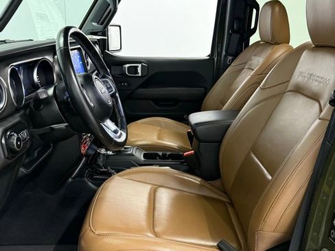 Used 2021 Jeep Wrangler Unlimited Rubicon image 16