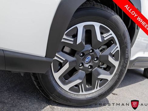 Used 2025 Subaru Forester Premium AWD/4WD image 10