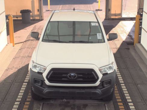 Used 2022 Toyota Tacoma SR image 2