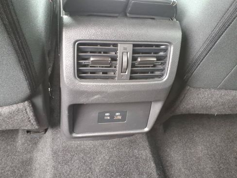 Used 2023 Nissan Rogue SV AWD/4WD image 18