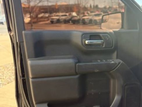 Used 2021 Chevrolet Silverado 1500 Custom Trail Boss image 16