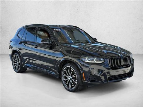 Used 2024 BMW X3 sDrive30i w/ Premium Package w/ZPA image 3