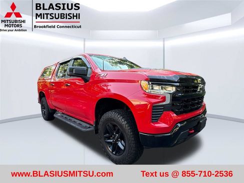 Used 2022 Chevrolet Silverado 1500 LT Trail Boss w/ Protection Package AWD/4WD image 6