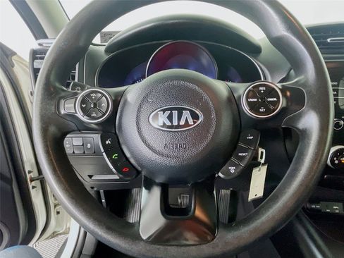 Used 2016 Kia Soul w/ Convenience Package FWD image 15