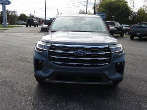 New 2026 Ford Explorer Active image 11