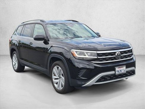 Used 2021 Volkswagen Atlas SE FWD image 3
