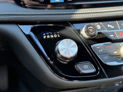New 2026 Chrysler Pacifica Select image 18
