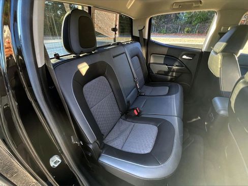 Used 2017 Chevrolet Colorado Z71 image 23