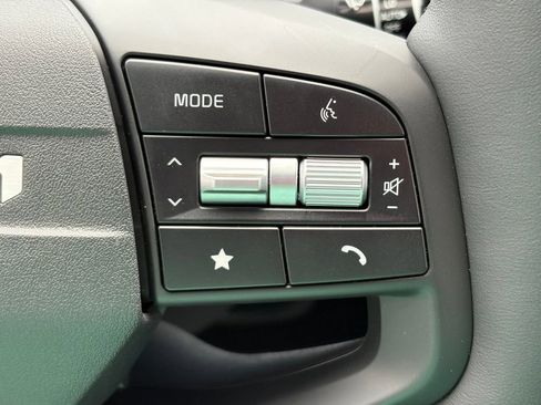 New 2026 Kia Sportage EX FWD image 23