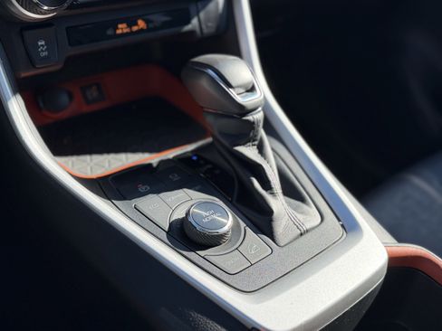 Used 2023 Toyota RAV4 Adventure image 17