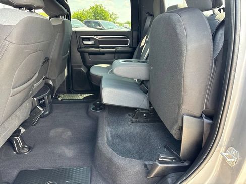 Used 2024 RAM 3500 Big Horn AWD/4WD image 28