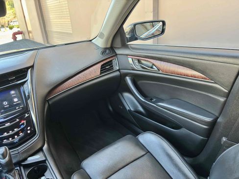 Used 2017 Cadillac CTS Luxury RWD image 19