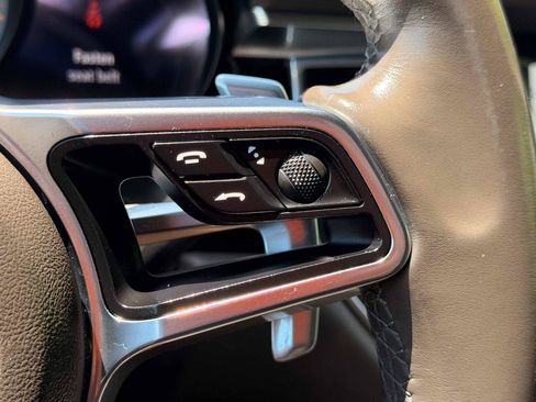 Used 2016 Porsche Macan S w/ Infotainment Package AWD/4WD image 33
