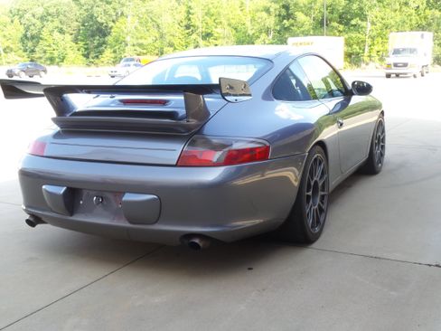 Used 2002 Porsche 911 Carrera image 5