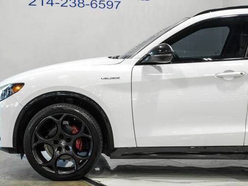 Used 2024 Alfa Romeo Stelvio Veloce AWD/4WD image 19