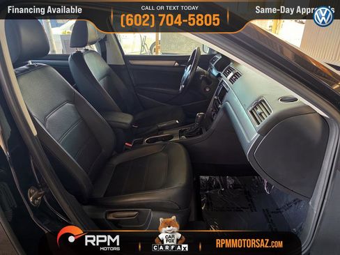 Used 2014 Volkswagen Passat 1.8T SE FWD image 13