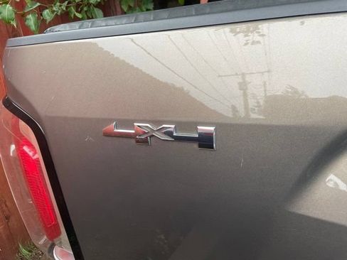 Used 2016 GMC Canyon SLT w/ Driver Alert Package AWD/4WD image 7