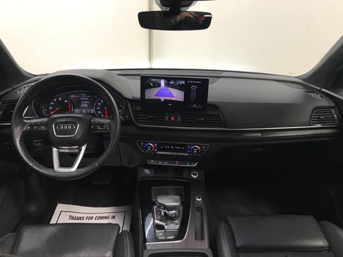Used 2023 Audi Q5 2.0T Premium w/ Convenience Package AWD/4WD image 19