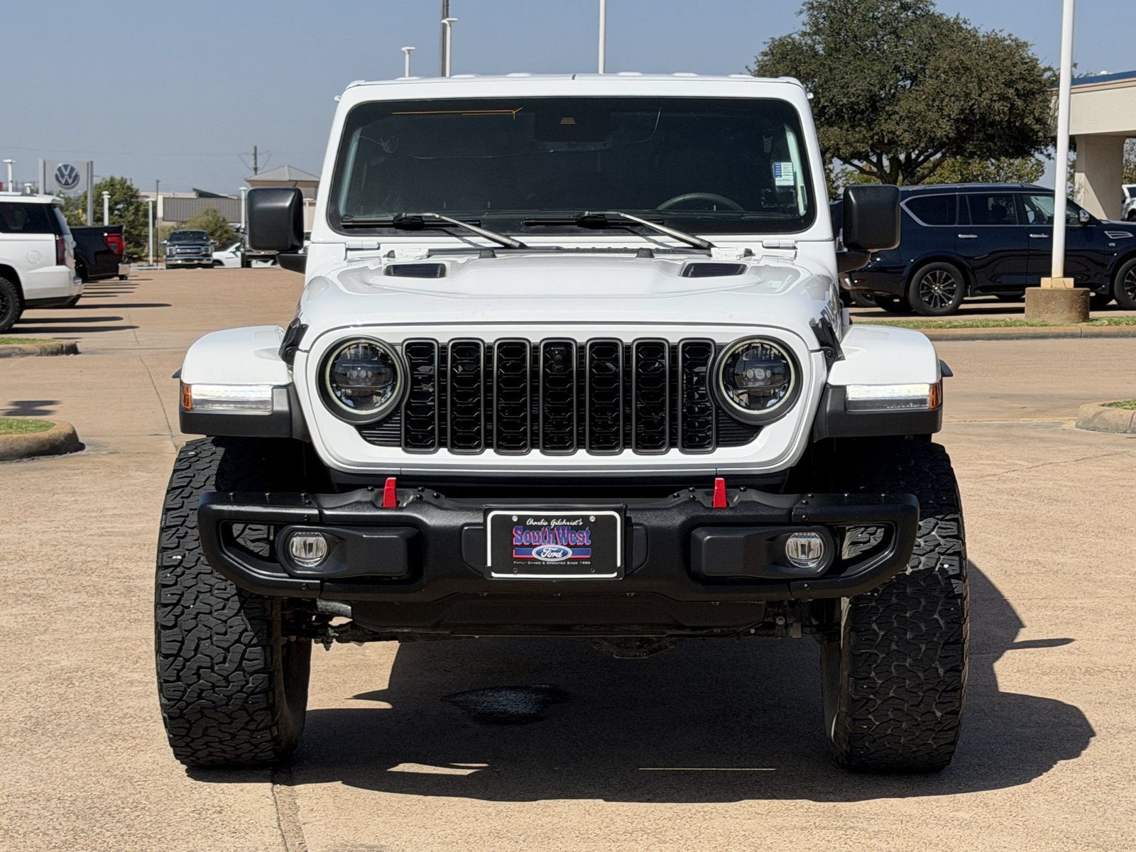 Used 2024 Jeep Wrangler Unlimited Rubicon AWD/4WD image 9