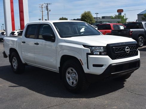 Used 2022 Nissan Frontier S w/ Technology Package AWD/4WD image 3