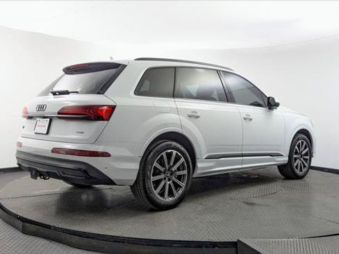 Used 2023 Audi Q7 2.0T Premium Plus w/ Premium Plus Package AWD/4WD image 8