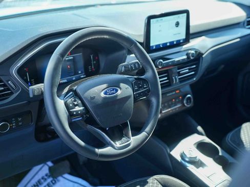 Used 2023 Ford Escape Active AWD/4WD image 28