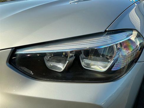 Used 2019 BMW X3 xDrive30i w/ Driving Assistance Package image 12